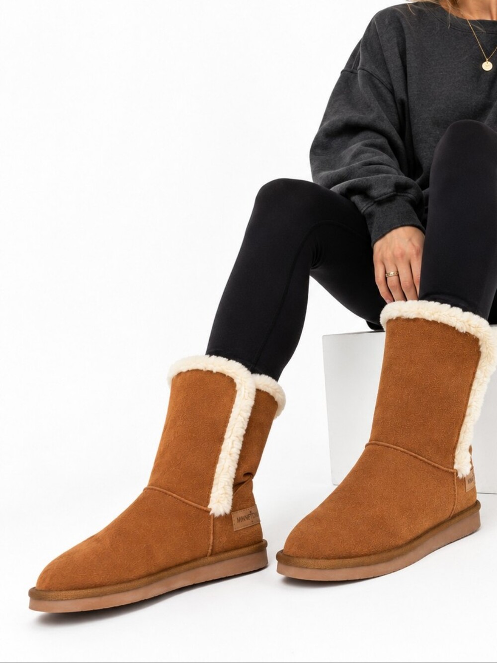 Minnetonka Orphelia Chestnut Suede Faux Fur Lined Boots Size 9
